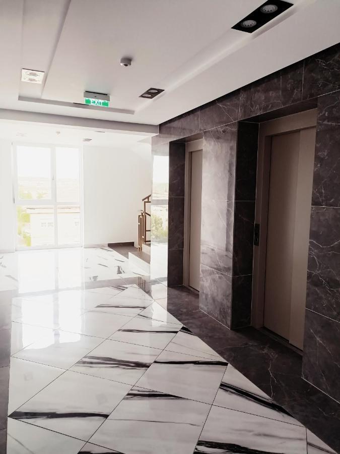 Christopher Apartment Oradea Exterior photo